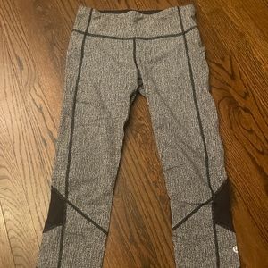 Cropped Lululemon leggings